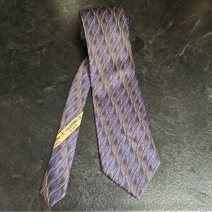 Vintage Valentino Italy 100% Silk Gold+Blue+Purple Pattern Tie/Cravatte